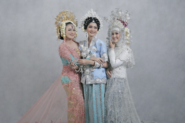 Paket Akad Nikah & Resepsi Gold by Hera Griya Pengantin